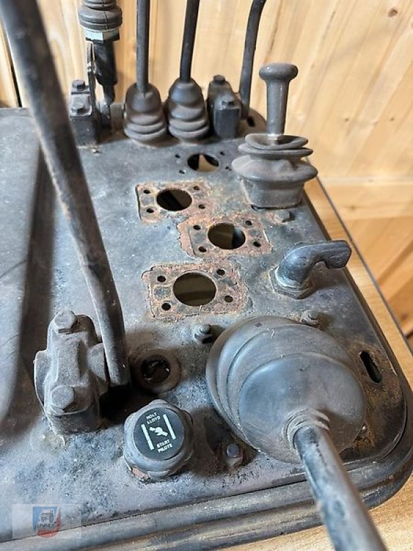 Unimog des Typs Mercedes-Benz Ganghebel Schalthebel Schaltplatte, Gebrauchtmaschine in Fitzen (Bild 2)