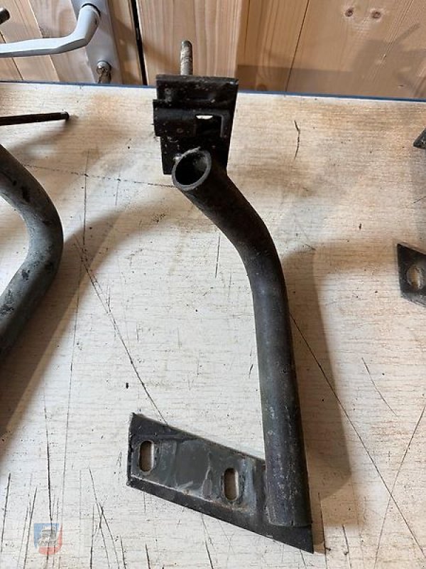 Unimog des Typs Mercedes-Benz Halter Schaltplatte Rahmenteil U1000-U2400 424 425 427 435, Gebrauchtmaschine in Fitzen (Bild 7)