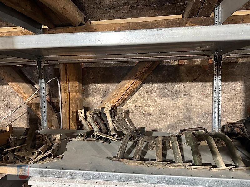 Unimog des Typs Mercedes-Benz Halter Schaltplatte Rahmenteil U1000-U2400 424 425 427 435, Gebrauchtmaschine in Fitzen (Bild 2)