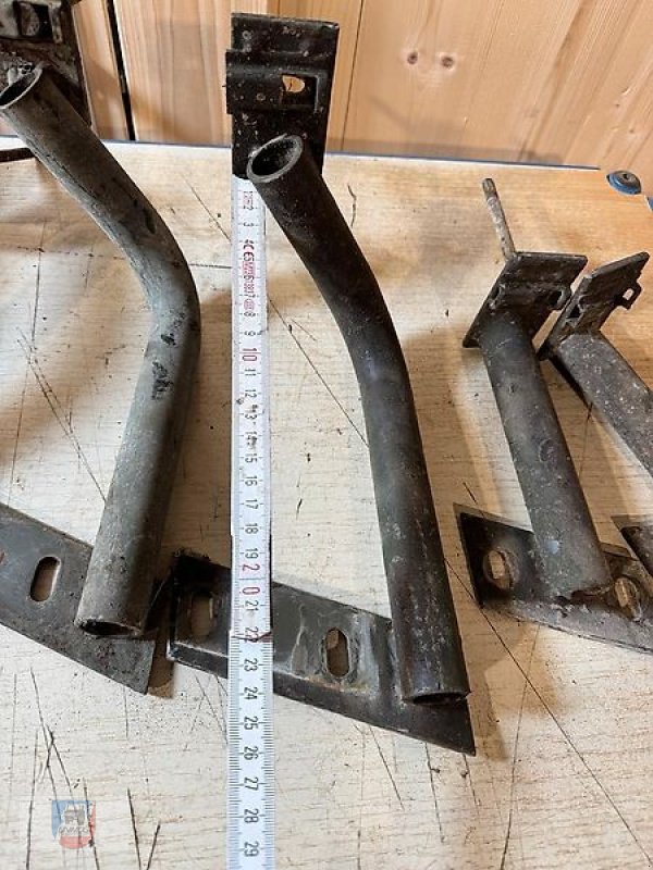 Unimog des Typs Mercedes-Benz Halter Schaltplatte Rahmenteil U1000-U2400 424 425 427 435, Gebrauchtmaschine in Fitzen (Bild 13)