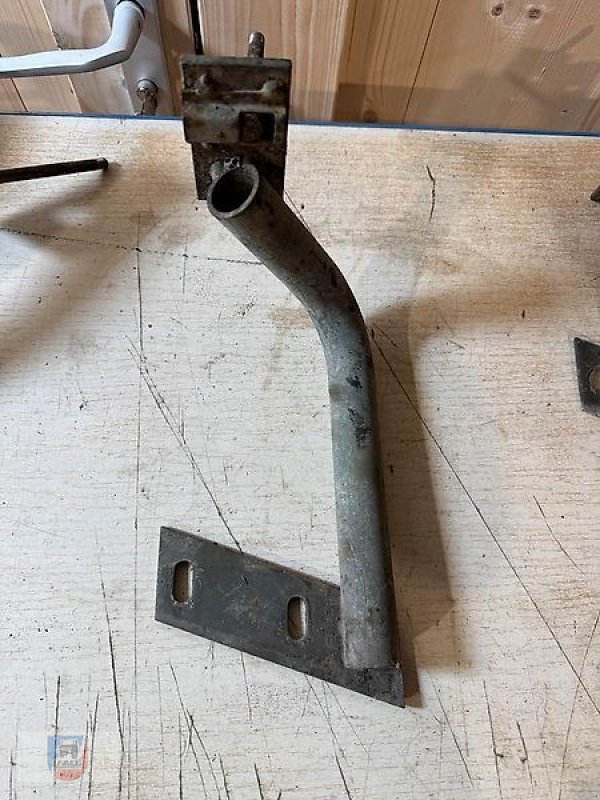 Unimog des Typs Mercedes-Benz Halter Schaltplatte Rahmenteil U1000-U2400 424 425 427 435, Gebrauchtmaschine in Fitzen (Bild 5)