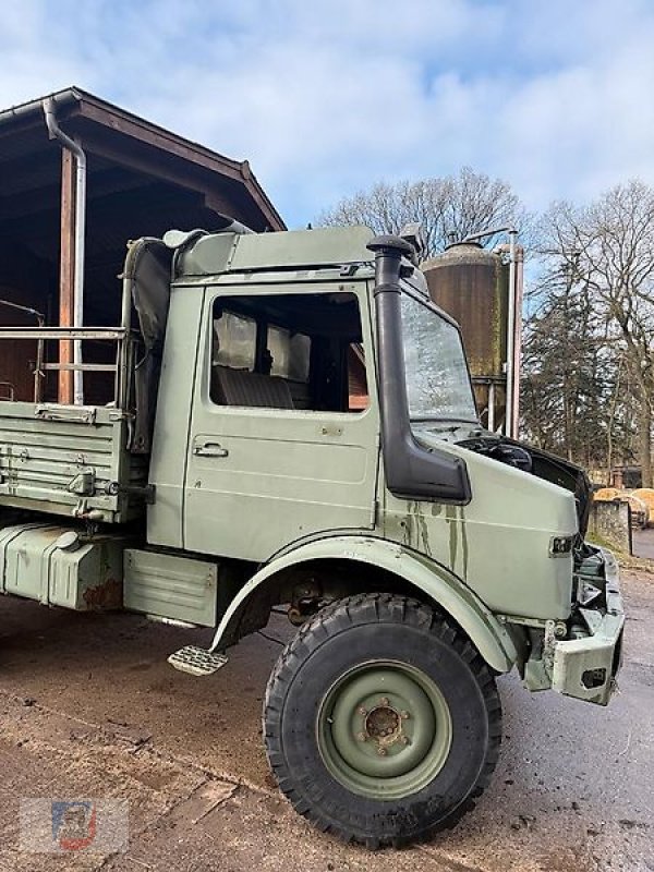 Unimog des Typs Mercedes-Benz Kabine Bundeswehr 424 425 427 435 437 Guter Zustand MwSt., Gebrauchtmaschine in Fitzen (Bild 3)