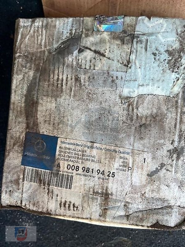 Unimog des Typs Mercedes-Benz Kugellager 405 425 437 NEU A 008 981 94 25, Neumaschine in Fitzen (Bild 1)