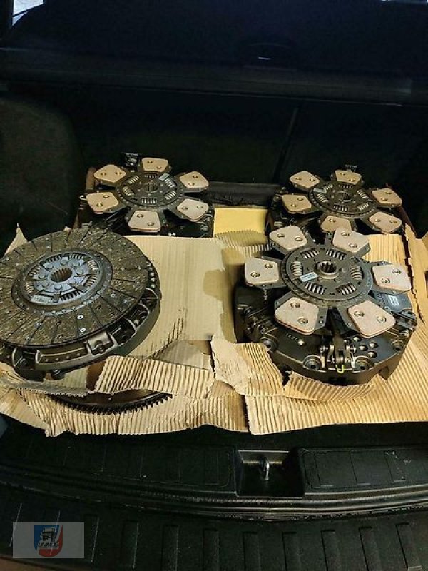 Unimog des Typs Mercedes-Benz Kupplung U1000- U2400 Doppelkupplung Einfachkupplung, Gebrauchtmaschine in Fitzen (Bild 2)