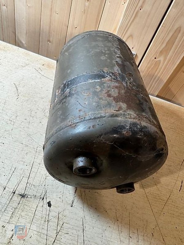 Unimog des Typs Mercedes-Benz Luftkessel Druckluft Kessel A0034326901, Gebrauchtmaschine in Fitzen (Bild 2)