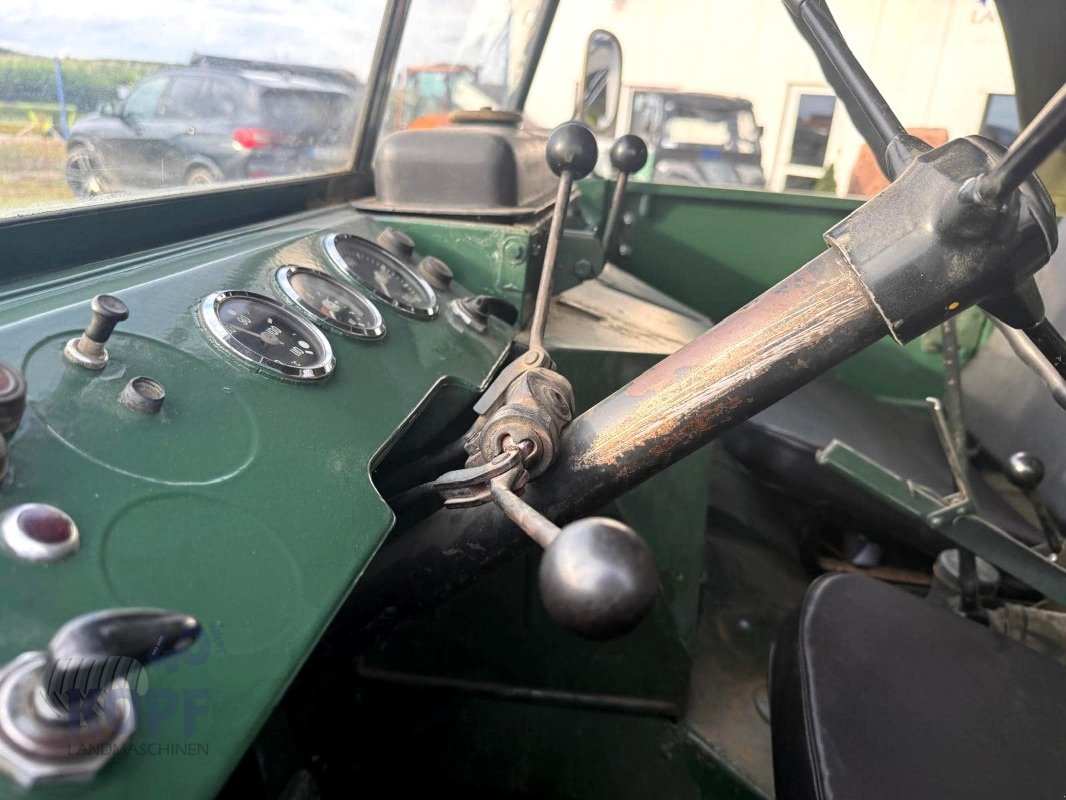 Unimog des Typs Mercedes-Benz Mercedes Unimog U 411 komplett restauriert, FZ, FH, Heckkrafthebe, Kippritsche, Gebrauchtmaschine in Schutterzell (Bild 3)