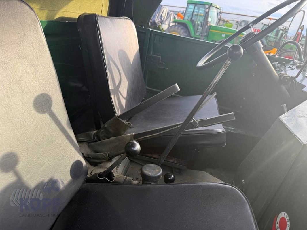 Unimog des Typs Mercedes-Benz Mercedes Unimog U 411 komplett restauriert, FZ, FH, Heckkrafthebe, Kippritsche, Gebrauchtmaschine in Schutterzell (Bild 7)