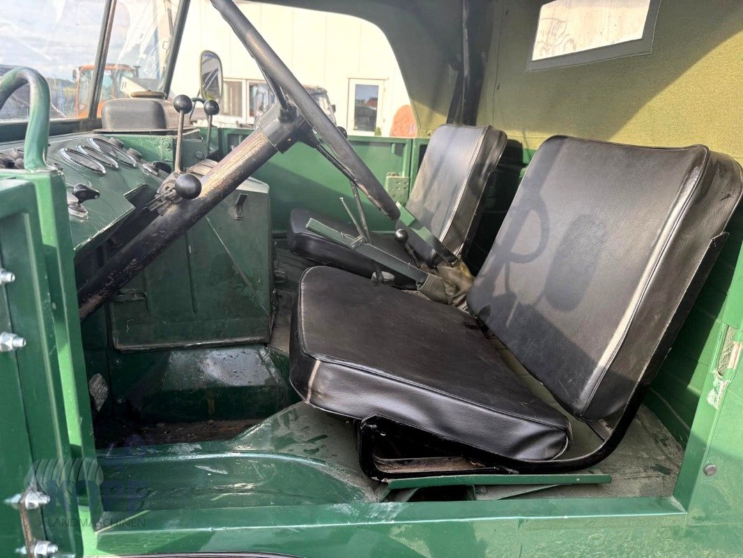Unimog des Typs Mercedes-Benz Mercedes Unimog U 411 komplett restauriert, FZ, FH, Heckkrafthebe, Kippritsche, Gebrauchtmaschine in Schutterzell (Bild 17)