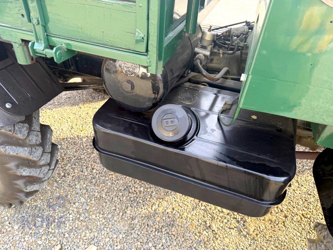 Unimog типа Mercedes-Benz Mercedes Unimog U 411 komplett restauriert, FZ, FH, Heckkrafthebe, Kippritsche, Gebrauchtmaschine в Schutterzell (Фотография 13)
