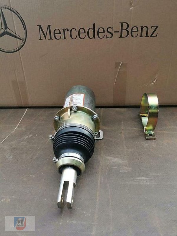 Unimog of the type Mercedes-Benz Trac 80 - 1100 Unimog Federspeicher Handbremszylinder *NEUI*, Gebrauchtmaschine in Fitzen (Picture 3)