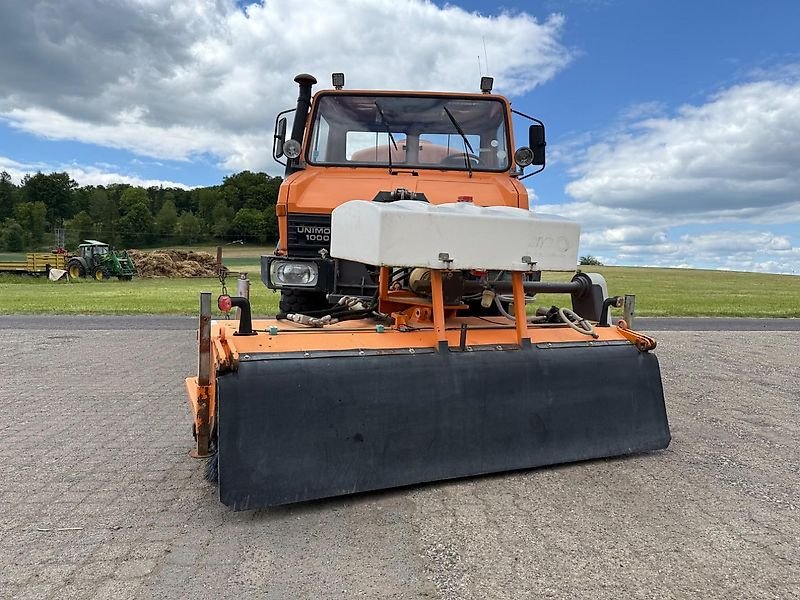 Unimog des Typs Mercedes-Benz U 1000, Gebrauchtmaschine in Steinau  (Bild 1)