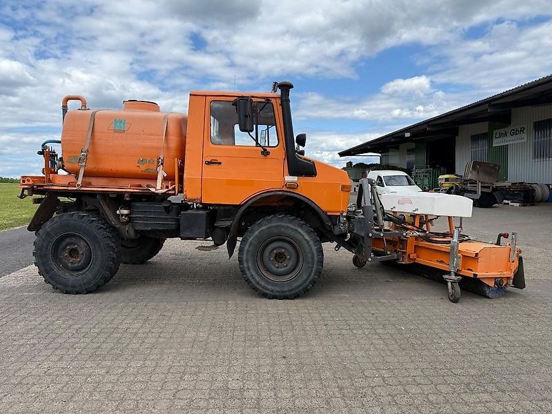 Unimog des Typs Mercedes-Benz U 1000, Gebrauchtmaschine in Steinau  (Bild 3)