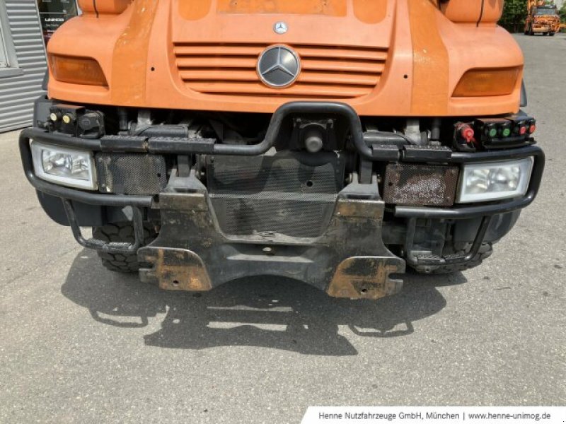 Unimog des Typs Mercedes-Benz U 300, Gebrauchtmaschine in Heimstetten (Bild 9)