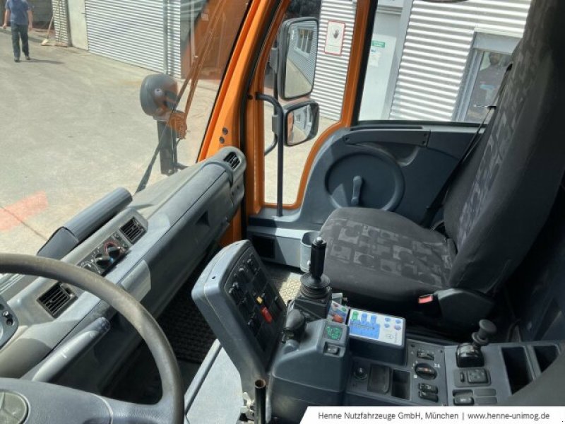 Unimog des Typs Mercedes-Benz U 300, Gebrauchtmaschine in Heimstetten (Bild 10)