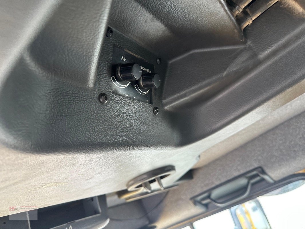 Unimog des Typs Mercedes-Benz U 4000, Gebrauchtmaschine in Neubrandenburg (Bild 18)