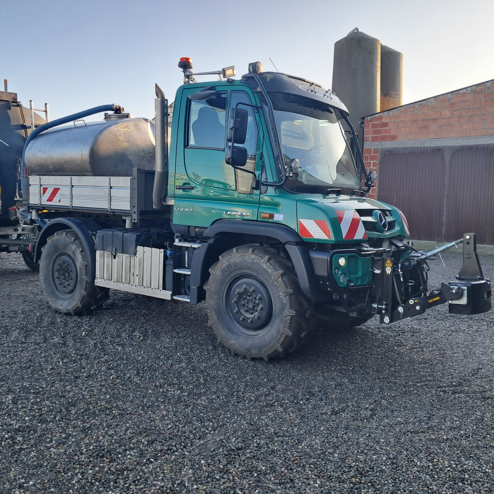Unimog za tip Mercedes-Benz U 430, Gebrauchtmaschine u Czerniejewo (Slika 4)