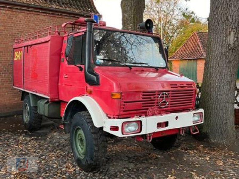 Unimog des Typs Mercedes-Benz U1300L U435 Feuerwehr Reisemobil Expeditionsmobil 9700Km, Gebrauchtmaschine in Fitzen (Bild 1)