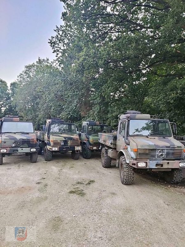 Unimog of the type Mercedes-Benz U1300L U435 Sani Pritsche OM366 OM352 Bj83-89, Gebrauchtmaschine in Fitzen (Picture 1)