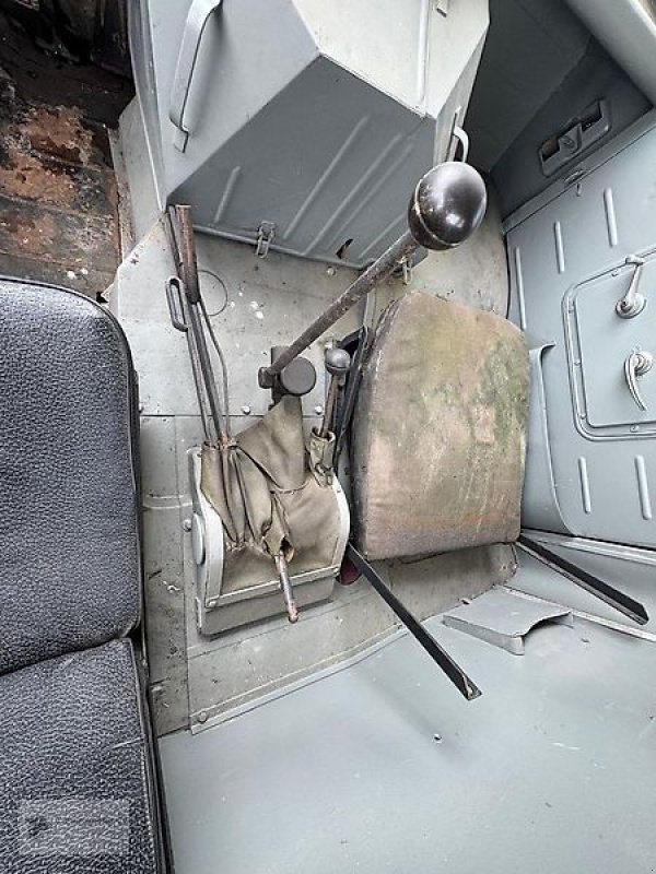 Unimog des Typs Mercedes-Benz Unimog 411.117 Westfalia, Gebrauchtmaschine in Gevelsberg (Bild 10)