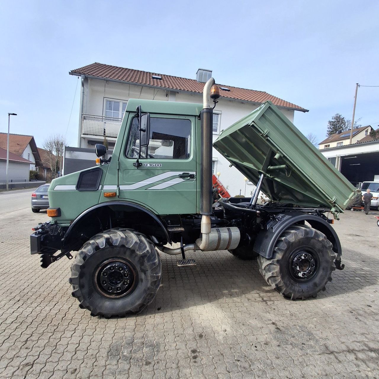 Unimog of the type Mercedes-Benz Unimog U 1600 Turbo, Gebrauchtmaschine in Weil (Picture 1)
