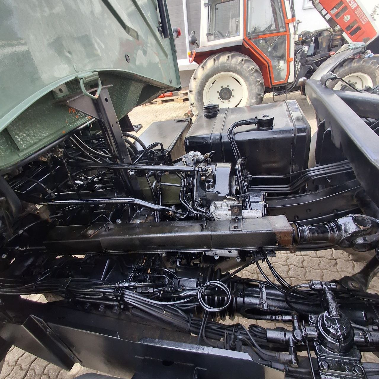 Unimog of the type Mercedes-Benz Unimog U 1600 Turbo, Gebrauchtmaschine in Weil (Picture 3)