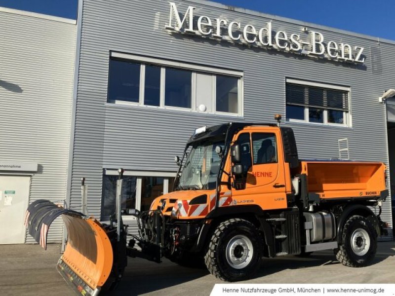 Unimog Türe ait Mercedes-Benz Unimog U 319 184.900€ netto, Gebrauchtmaschine içinde Heimstetten (resim 2)