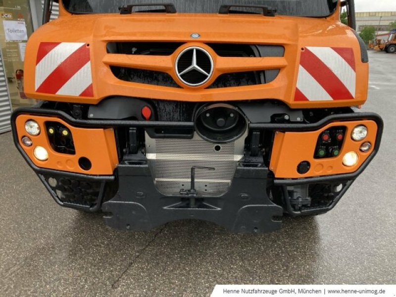 Unimog des Typs Mercedes-Benz Unimog U 319, Gebrauchtmaschine in Heimstetten (Bild 4)