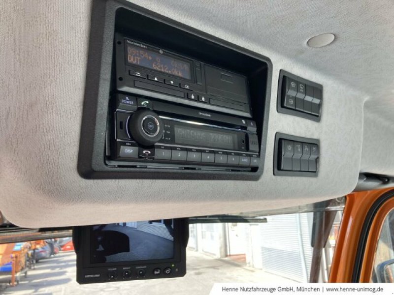 Unimog Türe ait Mercedes-Benz Unimog U 319, Gebrauchtmaschine içinde Heimstetten (resim 8)