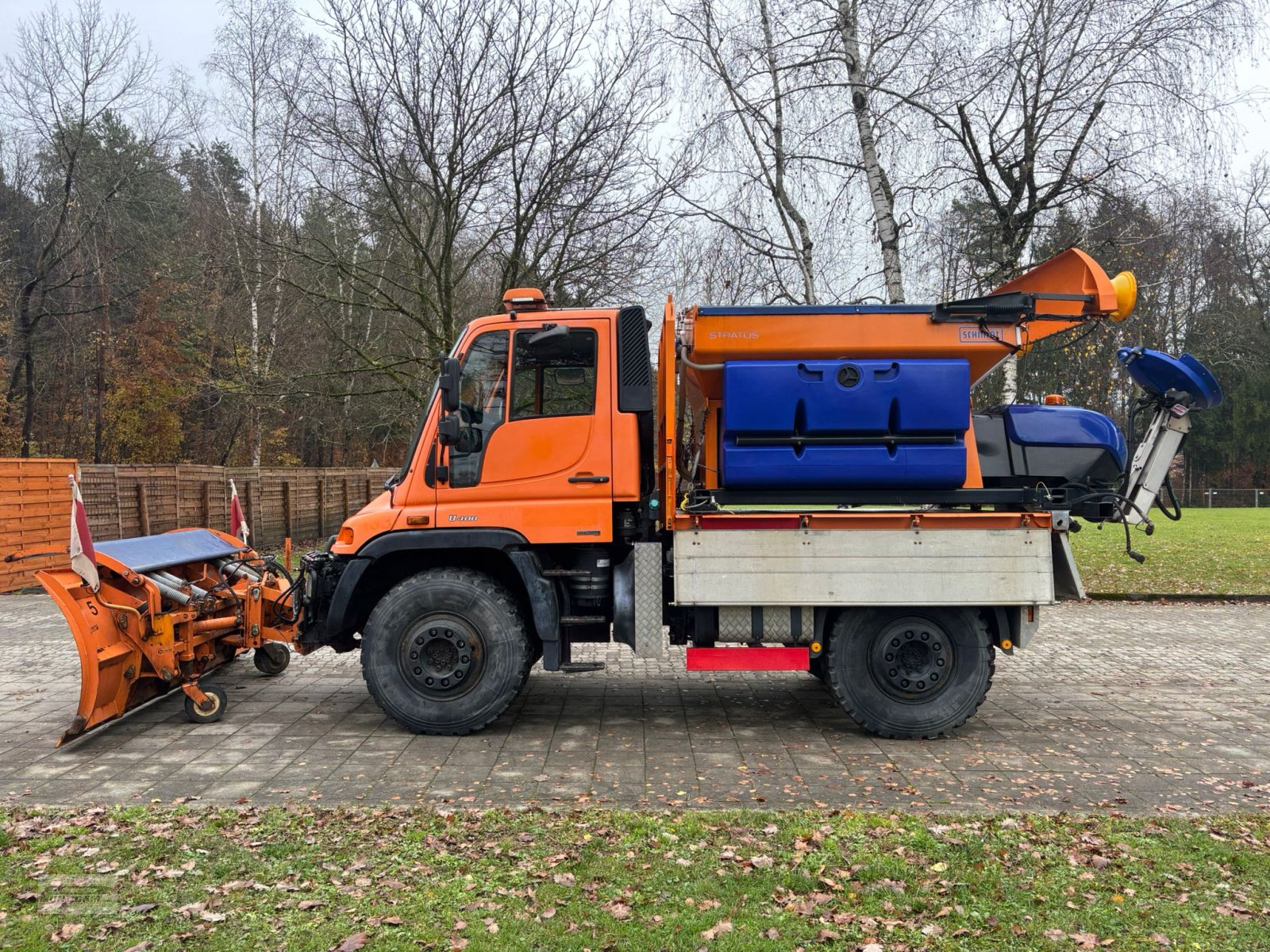Unimog tipa Mercedes-Benz Unimog U 400, Gebrauchtmaschine u Deutsch - Goritz (Slika 1)