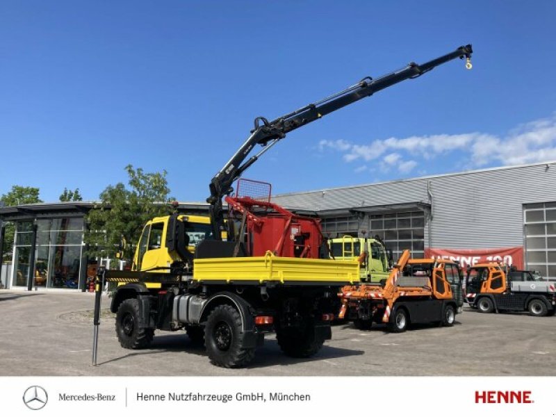 Unimog des Typs Mercedes-Benz Unimog U 530 LOF Schnellwechsel Kran, Gebrauchtmaschine in Heimstetten (Bild 1)