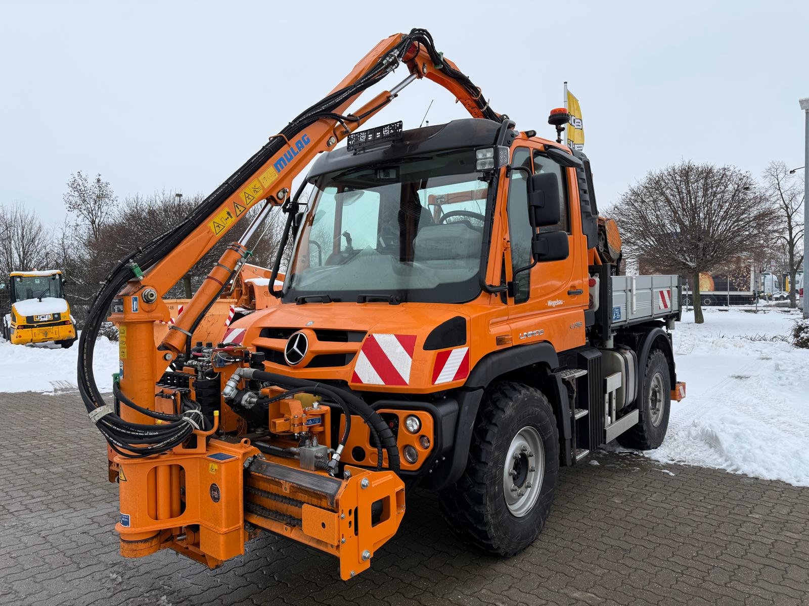 Unimog del tipo Mercedes-Benz Unimog U318, Gebrauchtmaschine en Wiedemar (Imagen 1)