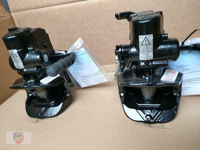 Unimog des Typs Mercedes-Benz Zugmaul Rockinger NEU U1000 U1200 U1400 U1600, Neumaschine in Fitzen (Bild 7)