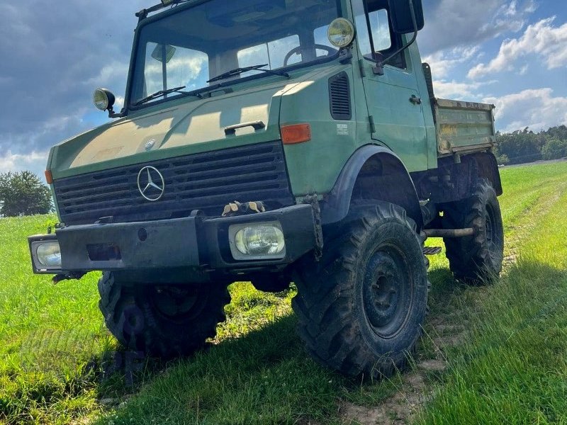 Unimog типа Mercedes Mercedes Unimog U 1000 bj 81 LOF Zulassung, Gebrauchtmaschine в Schutterzell
