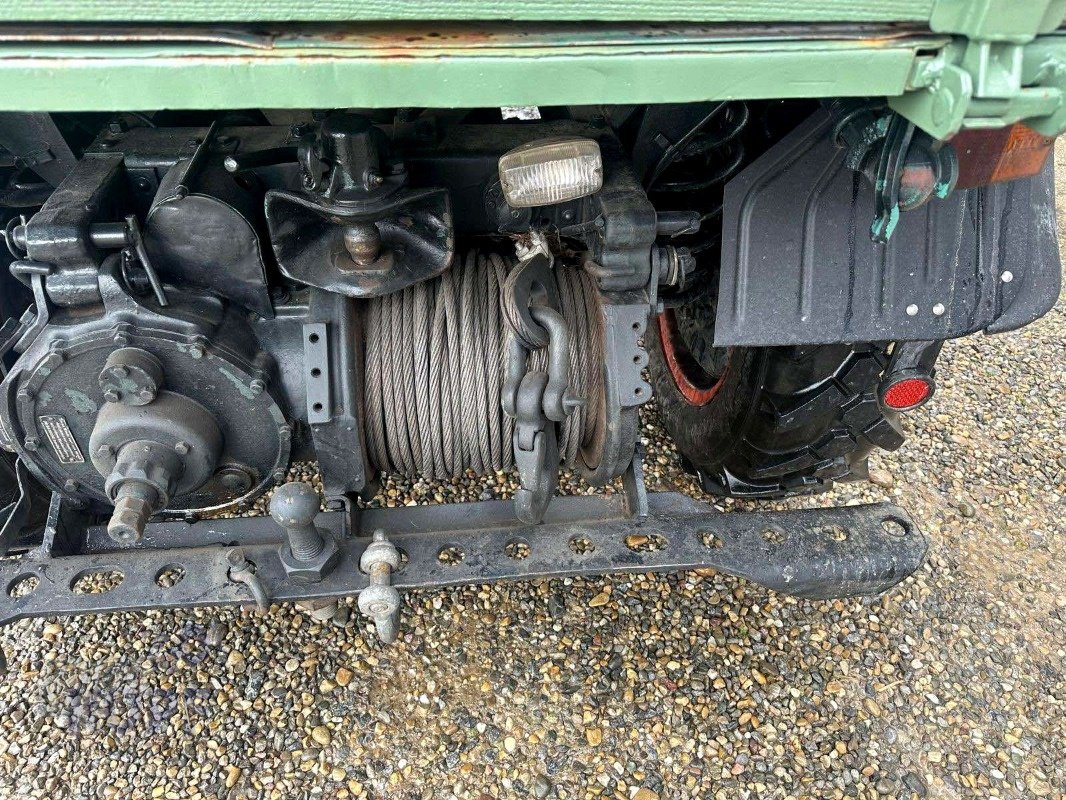 Unimog типа Mercedes Mercedes Unimog U411 / U30 hyd. Lenkung Heckseilwinde, Gebrauchtmaschine в Schutterzell (Фотография 2)