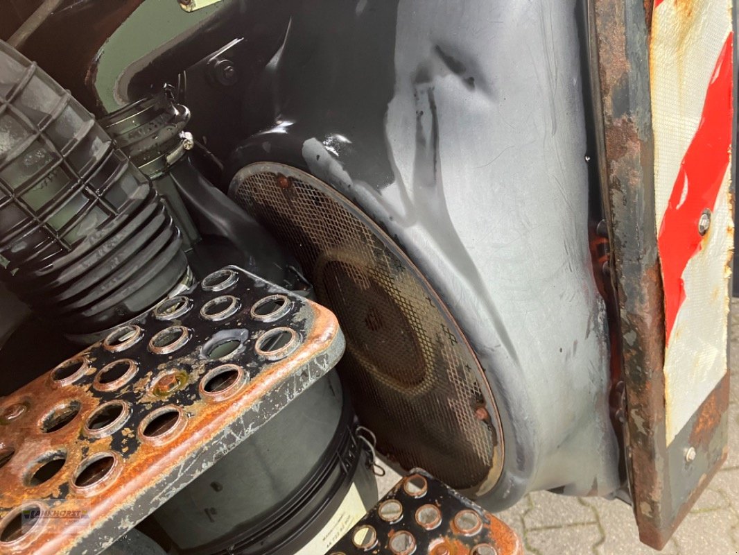 Unimog of the type Mercedes U 400, Gebrauchtmaschine in Aurich (Picture 17)