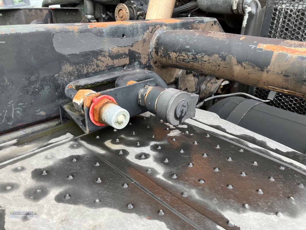 Unimog of the type Mercedes U 400, Gebrauchtmaschine in Aurich (Picture 20)