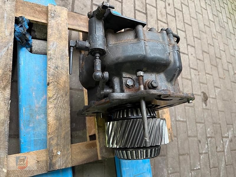 Unimog типа Sonstige Arbeitsgruppe Unimog MB-Trac Kriechgang Getriebe UG3/65, Gebrauchtmaschine в Fitzen (Фотография 5)