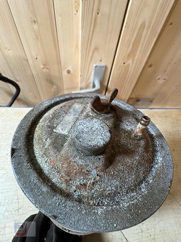 Unimog от тип Sonstige Behälter Lenkungsöl ZF Lenkölbehälter Ausgleichsbehälter Unimog, Gebrauchtmaschine в Fitzen (Снимка 9)