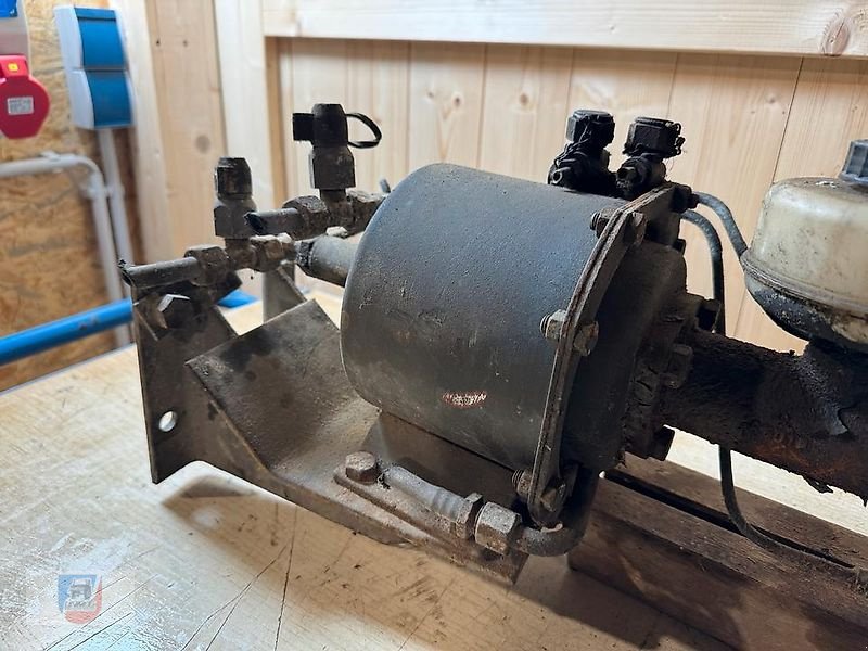 Unimog του τύπου Sonstige Bremskraftverstärker Hauptbremszylinder Tandem Unimog U435, Gebrauchtmaschine σε Fitzen (Φωτογραφία 15)