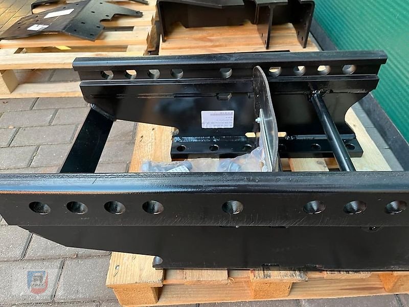 Unimog typu Sonstige Scharmüller Lagerböcke & Schlussquerträger Unimog 425 437 435, Gebrauchtmaschine v Fitzen (Obrázek 6)