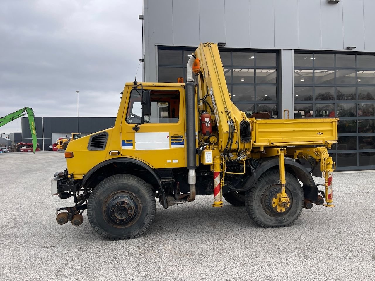 Unimog des Typs Sonstige Unimog 1600 ZW Turbo Rail met kraan, Gebrauchtmaschine in Holten (Bild 2)