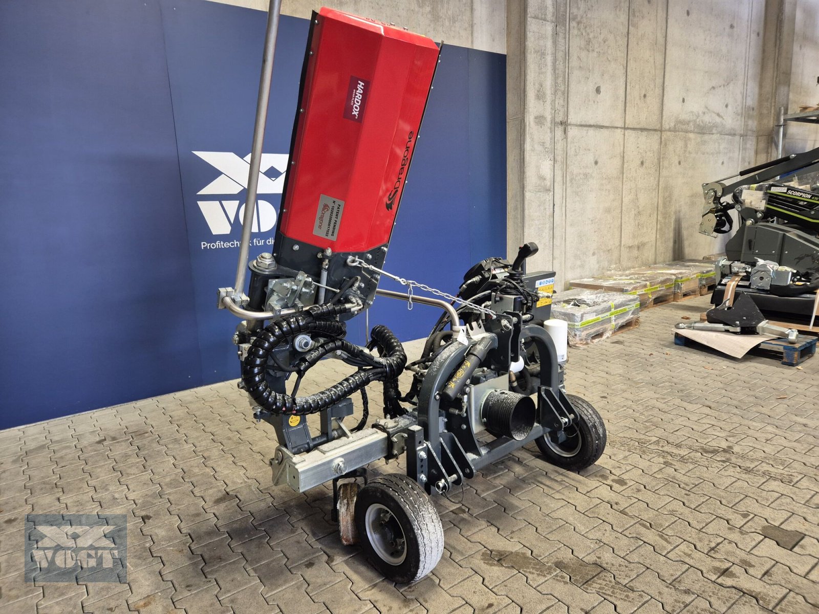 Unterstockmulcher del tipo DRAGONE BM 120 Zwischenreihenmulcher für Obst- und Weinbau-Vorführgerät-, Gebrauchtmaschine In Schmallenberg (Immagine 2)