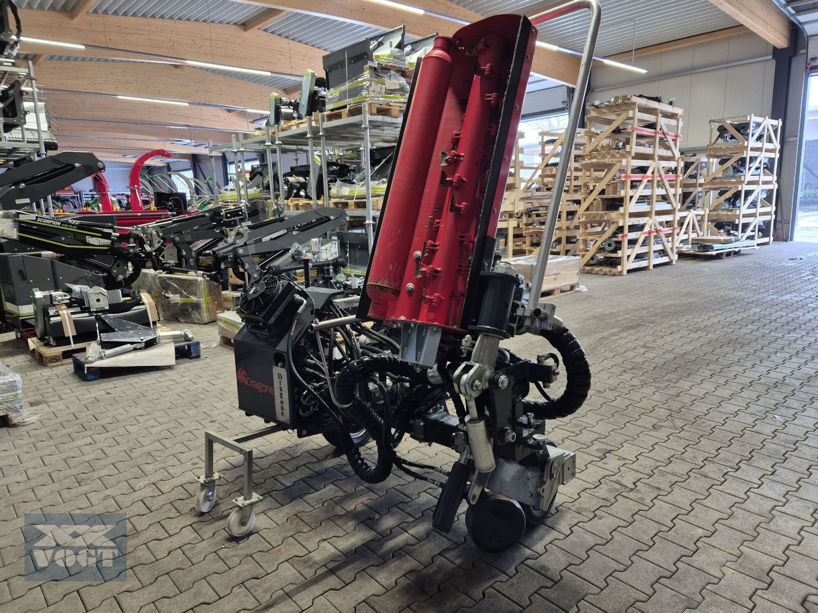 Unterstockmulcher del tipo DRAGONE BM 120 Zwischenreihenmulcher für Obst- und Weinbau-Vorführgerät-, Gebrauchtmaschine In Schmallenberg (Immagine 4)