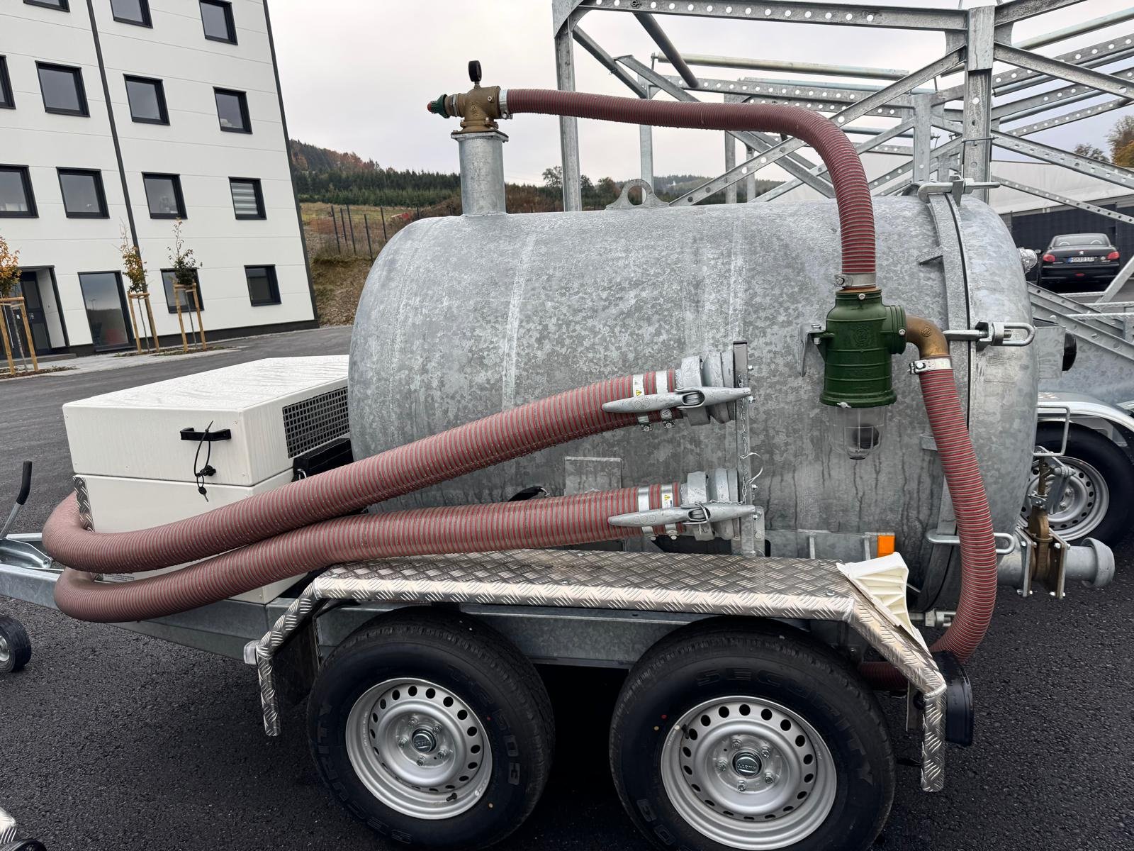 Vakuumfass a típus AT- Site Equipment Saugfass 3m³, Neumaschine ekkor: Schmallenberg (Kép 6)