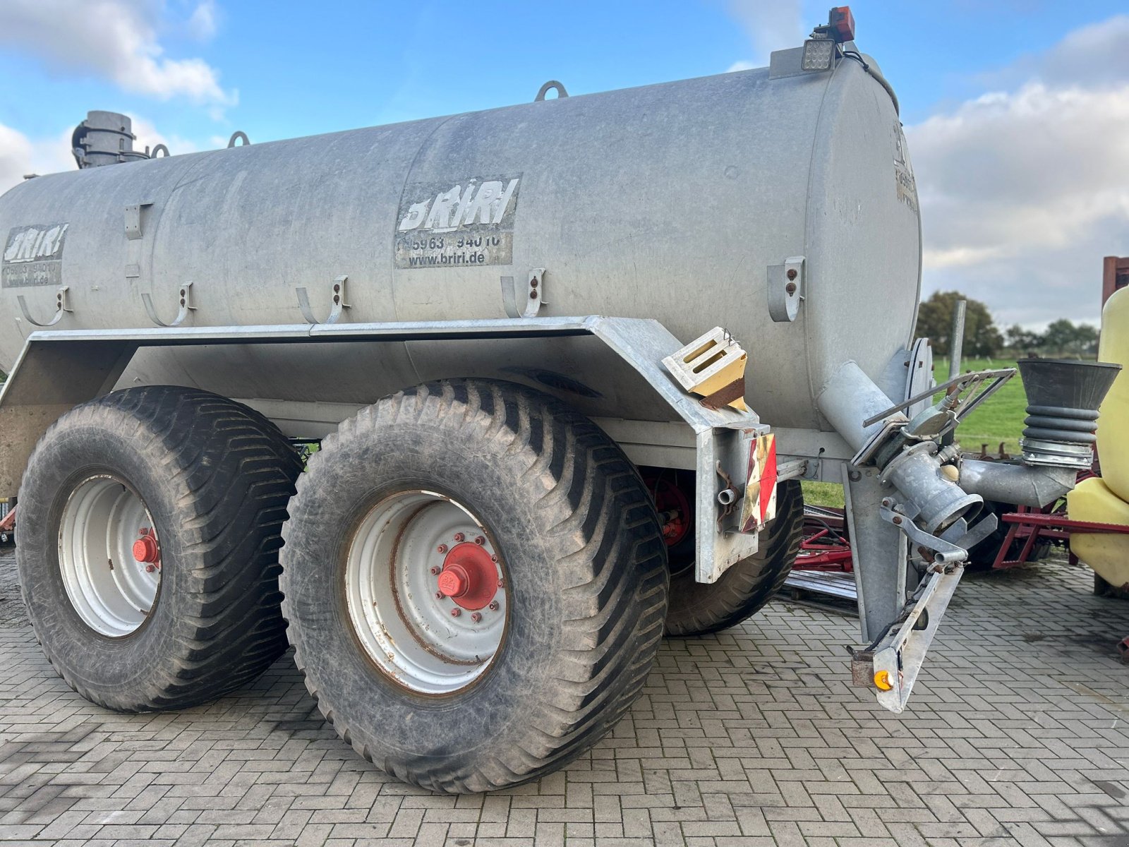 Vakuumfass tip Briri VTTW 140, Gebrauchtmaschine in Esens (Poză 3)