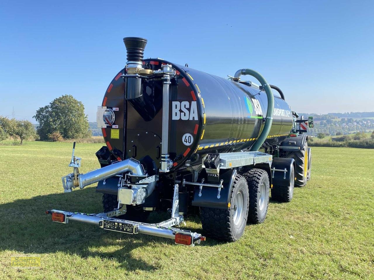Vakuumfass des Typs BSA TTW 260 Transportlin, Neumaschine in Marsberg-Giershagen (Bild 3)