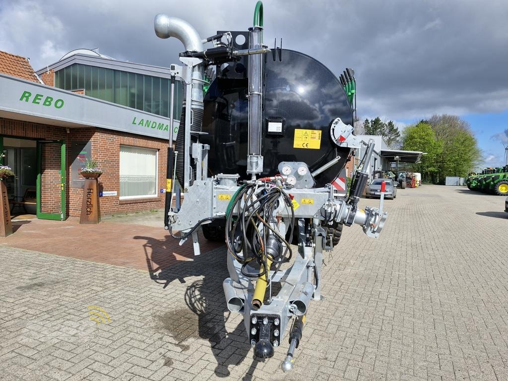 Vakuumfass des Typs Fliegl PFW 18000 TANDEM BIG FOOT, Neumaschine in Aurich (Bild 8)