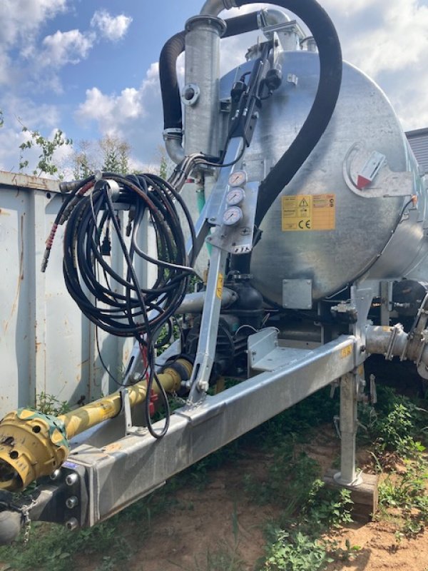 Vakuumfass des Typs Fliegl VFW 14000 Maxx, Gebrauchtmaschine in Linsengericht-Altenhaßlau (Bild 2)