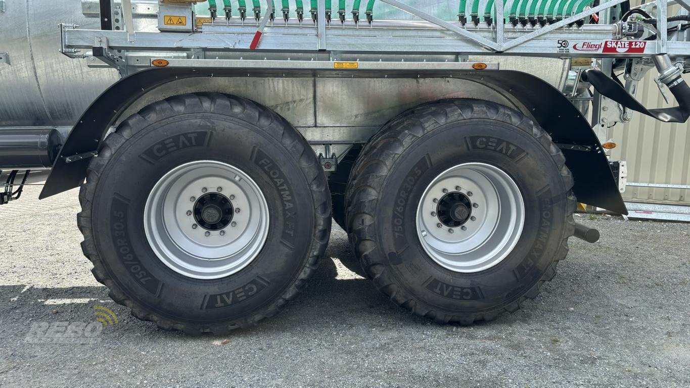 Vakuumfass des Typs Fliegl VFW 14000 Tandem Maxx-Line Plus, Vakuumfasswagen, Neumaschine in Aurich (Bild 4)