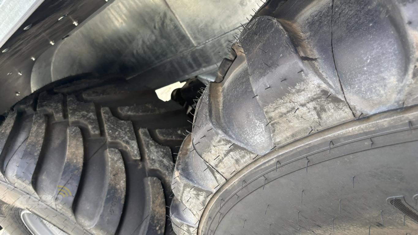 Vakuumfass des Typs Fliegl VFW 14000 Tandem Maxx-Line Plus, Vakuumfasswagen, Neumaschine in Aurich (Bild 7)